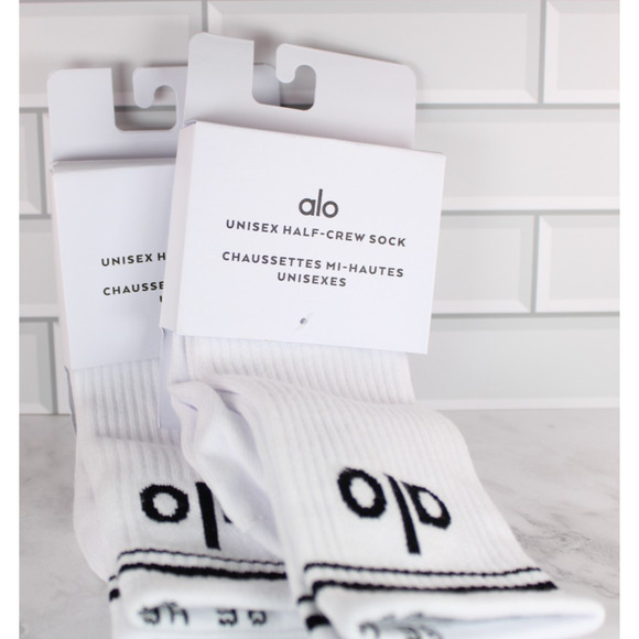 Alo Yoga Unisex Half Crew Throwback White Socks Set Bundle 2 pairs BNWT - Picture 4 of 7